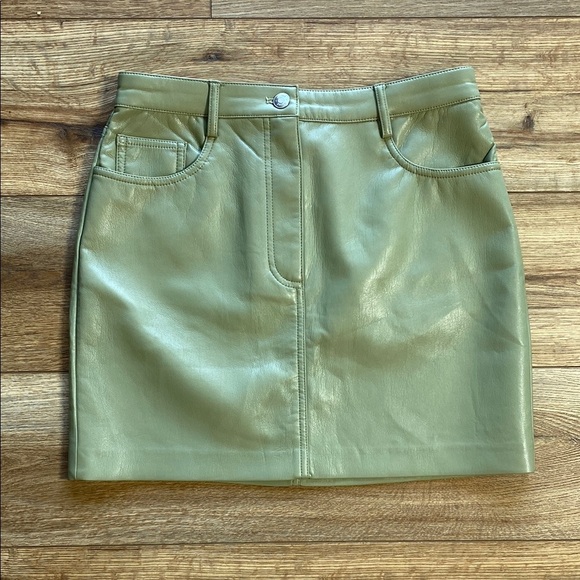 Wilfred Dresses & Skirts - Aritzia Wilfred Chemistry Skirt